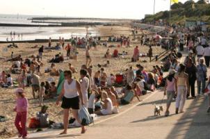 Photograph of West Beach, Clacton with lots of visitors